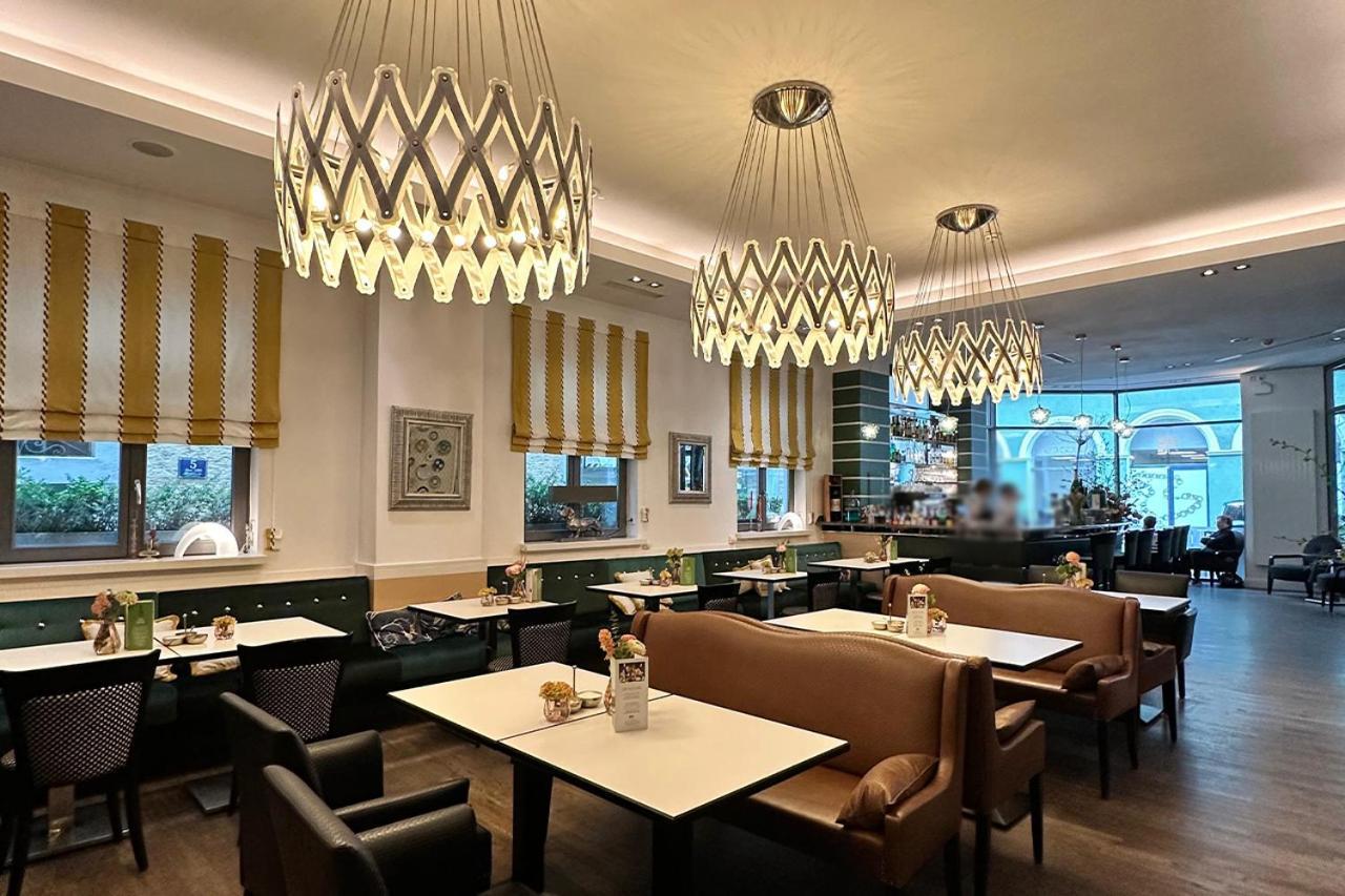 Hotel Goliath Am Dom ريغنسبورغ المظهر الخارجي الصورة